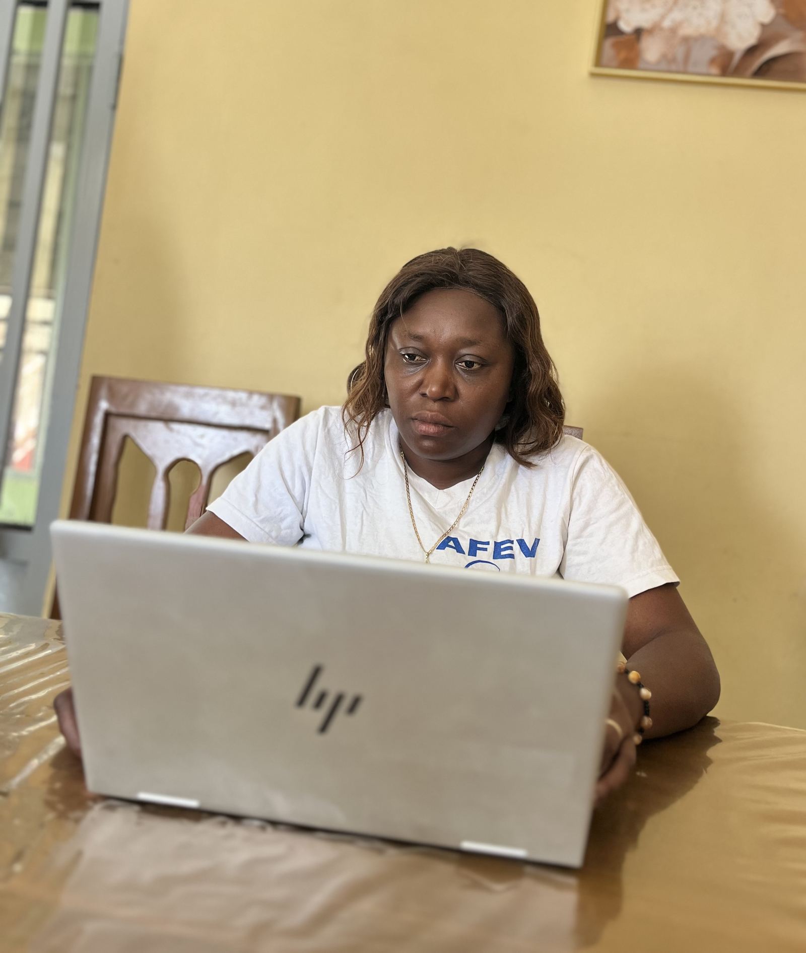 Membre de l'équipe AFEV au travail